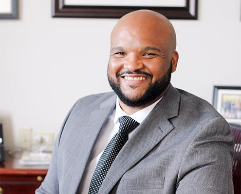  Louisiana Pain Specialists is proud to welcome Dr. Erik Davis 